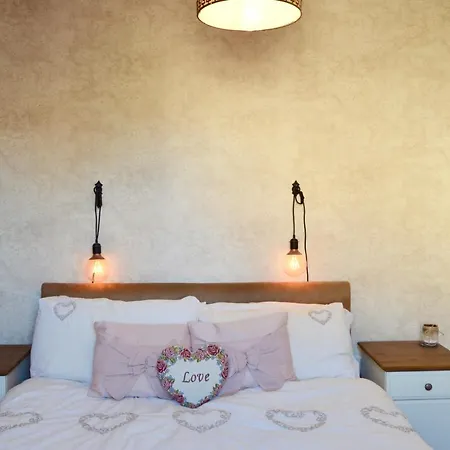 شقة 1 Bedroom Flat With Views Of